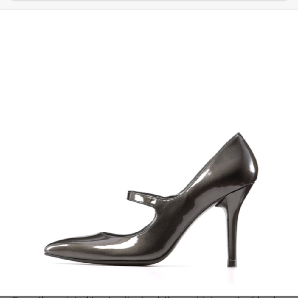 Stuart Weitzman First Lady Mary Jane pumps - 8.5M